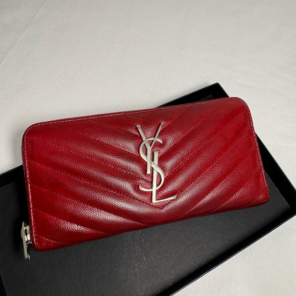 Authentic YSL YVES SAINT LAURENT quilted red wallet box cards, and certificate - Picture 12 of 12